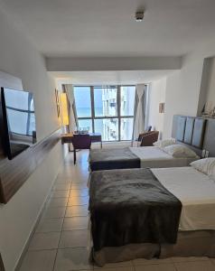 Beach Class Executive