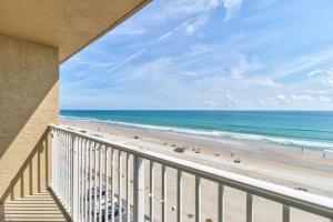 Sunrise Seven Deluxe Oceanfront Condo