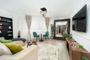 Panoramic Apartment with public Parking TPARK paid by us in Timisoara