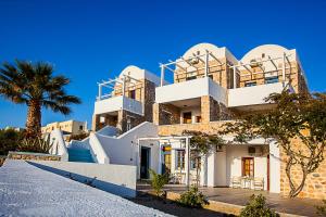 Nautilus Dome Santorini Greece