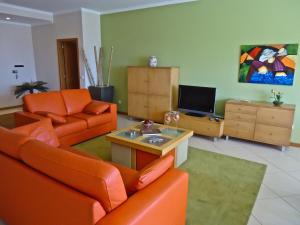 Golden Villa - Luxurious Beach Villa