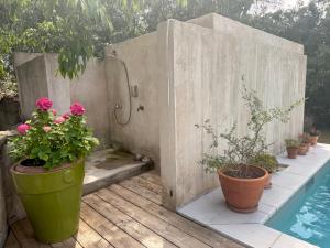 Loumaset-agréable petite maison-garrigues de Nîmes