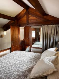 Cal Gano, 3-Story Stone & Wood Mountain Retreat