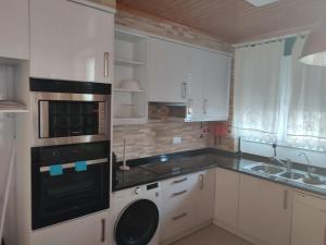 Lucas House 5 - Aljezur Apartment