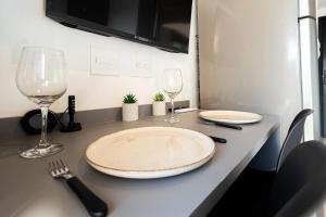 LG1308 - Studio moderno | ao lado Metrô Santa Cruz