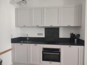 Appartements La Redorte 17 : photos des chambres