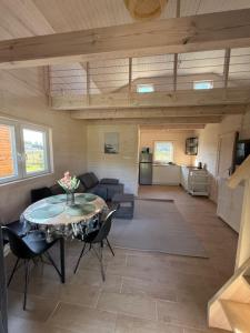 FirLake domki nad jeziorem Firlej