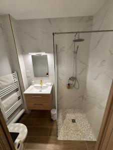 B&B / Chambres d'hotes La Topaze : photos des chambres