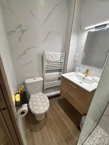 B&B / Chambres d'hotes La Topaze : photos des chambres