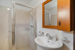 Forest Retreat with BBQ