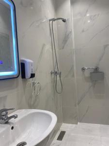 Chic city center studio