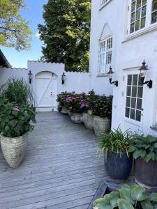 Large pool villa close to forest