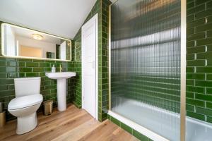 The Flat - Brand new renovation in amazing location