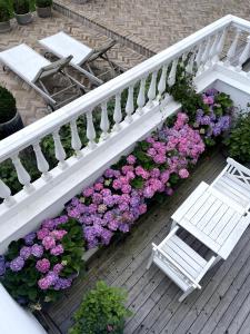 Large pool villa close to forest