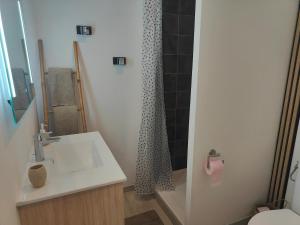 Appartements Studio cosy entre terre et mer : Appartement 2 Chambres