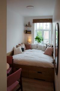 Pretty Little Stay - Cozy Studio in Central Riga