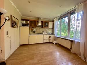 Amber Light Apartment