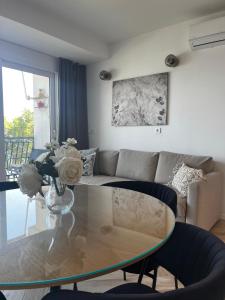 Modern Apartment Olive 30 Meters From The Beach in Duce