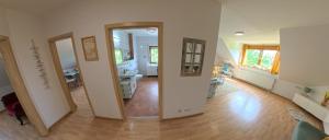 VIBE Rooms - Naturnah Parkplatz Neumarkt -