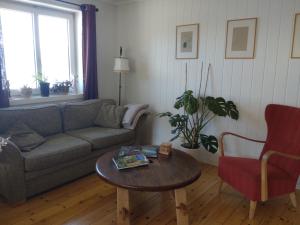 Hardanger Rom & Harmonium "The Green B&B"