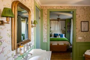 Rosegarden Essence Sintra - by Unlock Hotels