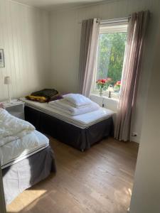 Central Lofoten Apartment - Sleeps 4
