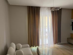 Brand New Sea View Free Parking - Blue Breeze Apartment