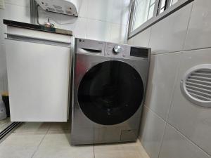 Apto prox shopping, ufsc, ótima localização