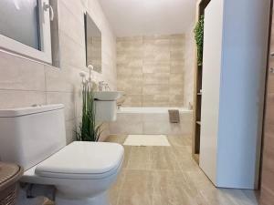 Private Pool Flat Near Valletta