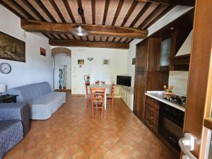 Bilocale indipendente a 10 da Pisa