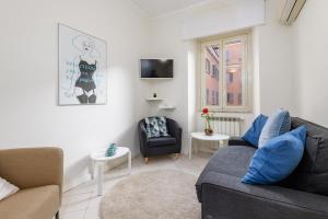 Domus Aurea3 flat a stones throw from Colosseum