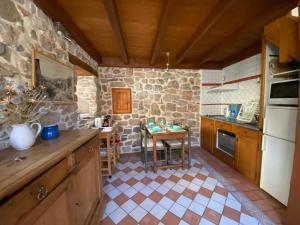 Gîte Lou Clapas dans village perché du Parc des Grands Causses