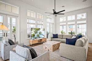 La Pearl de Mer 310 COA