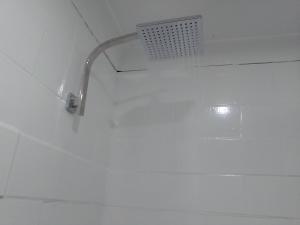 2 bedrooms private bathroom 2 queen beds own entry