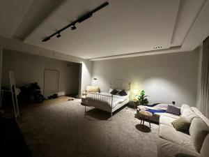 Studio Near Airport 5 Min Drive