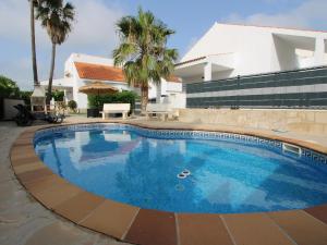 Casa cerca del mar: Piscina privada, WiFi gratuito, aire acondicionado opcional, mascotas bienvenidas - ES-184-65