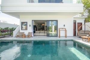 4 Bd Seminyak Retreat, Rice Fields 4 mins to Beach