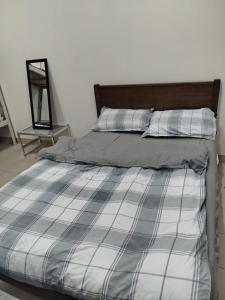 The Hill Crest by Tishas Collection