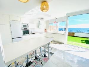 Ático -Penthouse Jardines de Adnania en Marina del Este con vistas al mar