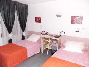 Hotels Hotel des Touristes : Chambre Lits Jumeaux Standard