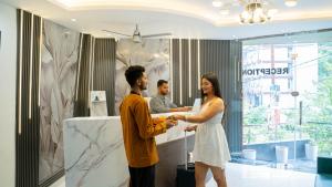 Perfectstayz Premium Mystic falls with Rooftop Pool & Cafe