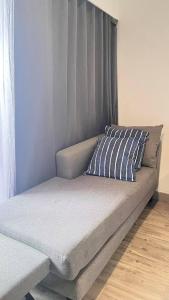 Cozy Relaxing Condo Close to Beach and Mall With Washing Machine & Smart TV B15