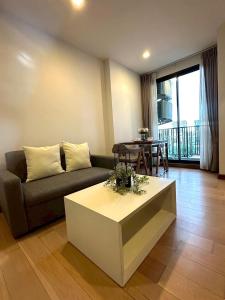 The Astra Condo, Downtown