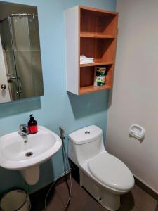 Modern Studio at Cebu IT park with Pool Access & Fast WiFi