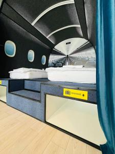 Airliner Apartment First Class Stay