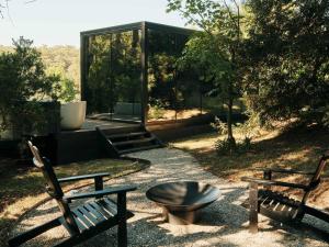 Mirror Home Yarra Valley