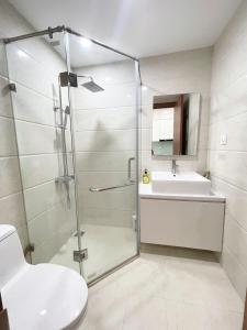 Studio Nice View In Vinhomes Green Bay, 25 To Airport