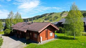 Villa Kastanja & Persikka - 16 hlö, Molemmat puolet, Both sides, Himoslaakso Ski-inout