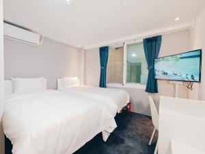 W hostel