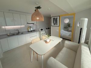 Seongsu Station Line 2 seongsu Inn SOON